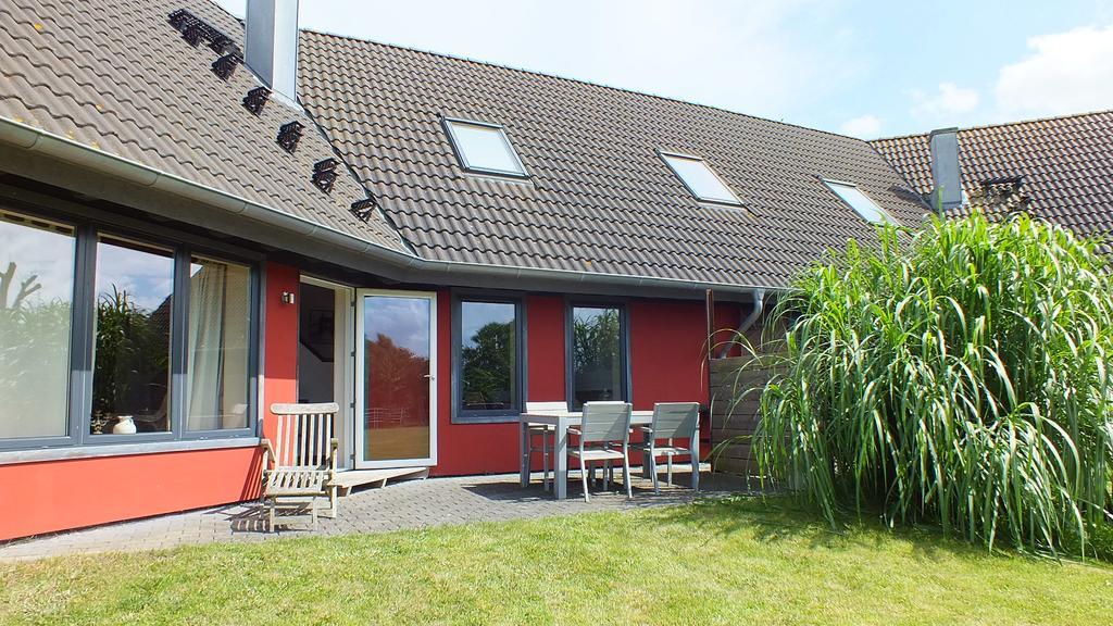 Rotes Haus Villa Brook Exterior photo